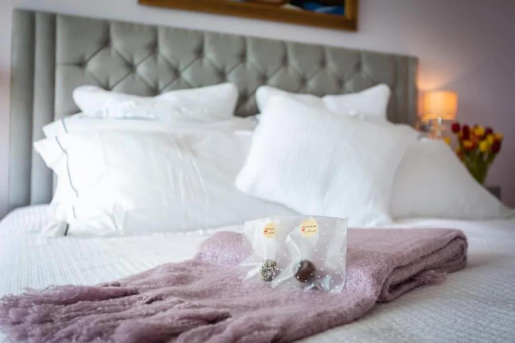 The Luxury Beach Property - Oceanbreeze Sandgate Esterno foto